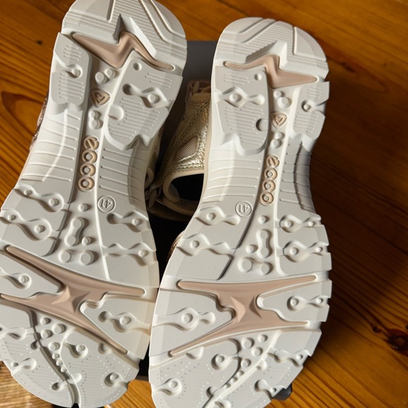 Ecco offroad sandal size 41
NWT - Picture 3 of 4